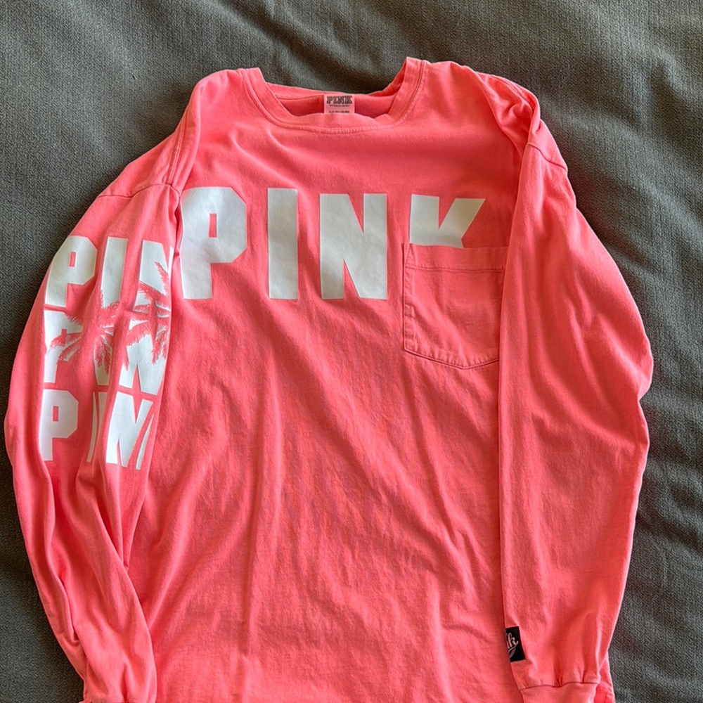 PINK Victoria's Secret Long Sleeve Tee Pink White